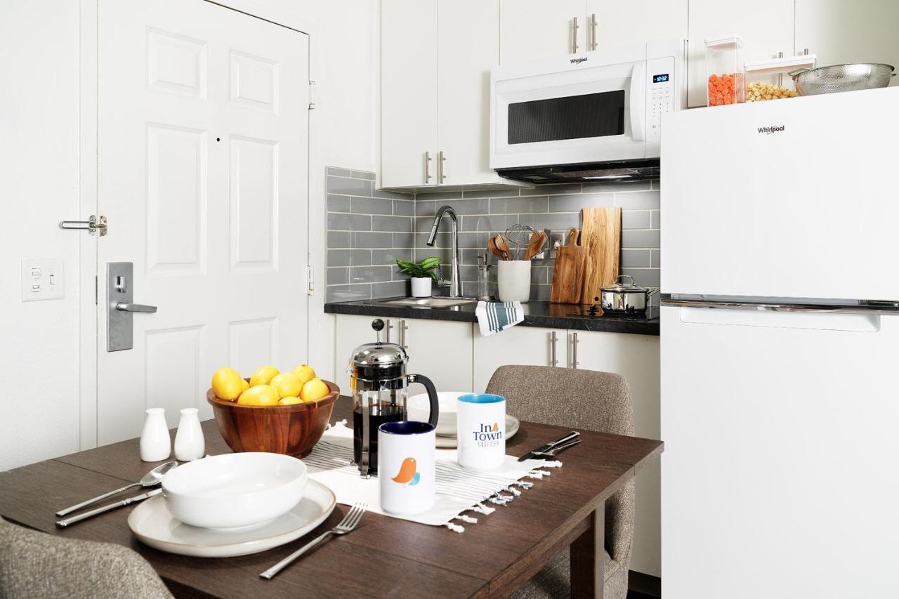 Intown Suites Extended Stay Atlanta Ga - Ksu ケネソー エクステリア 写真